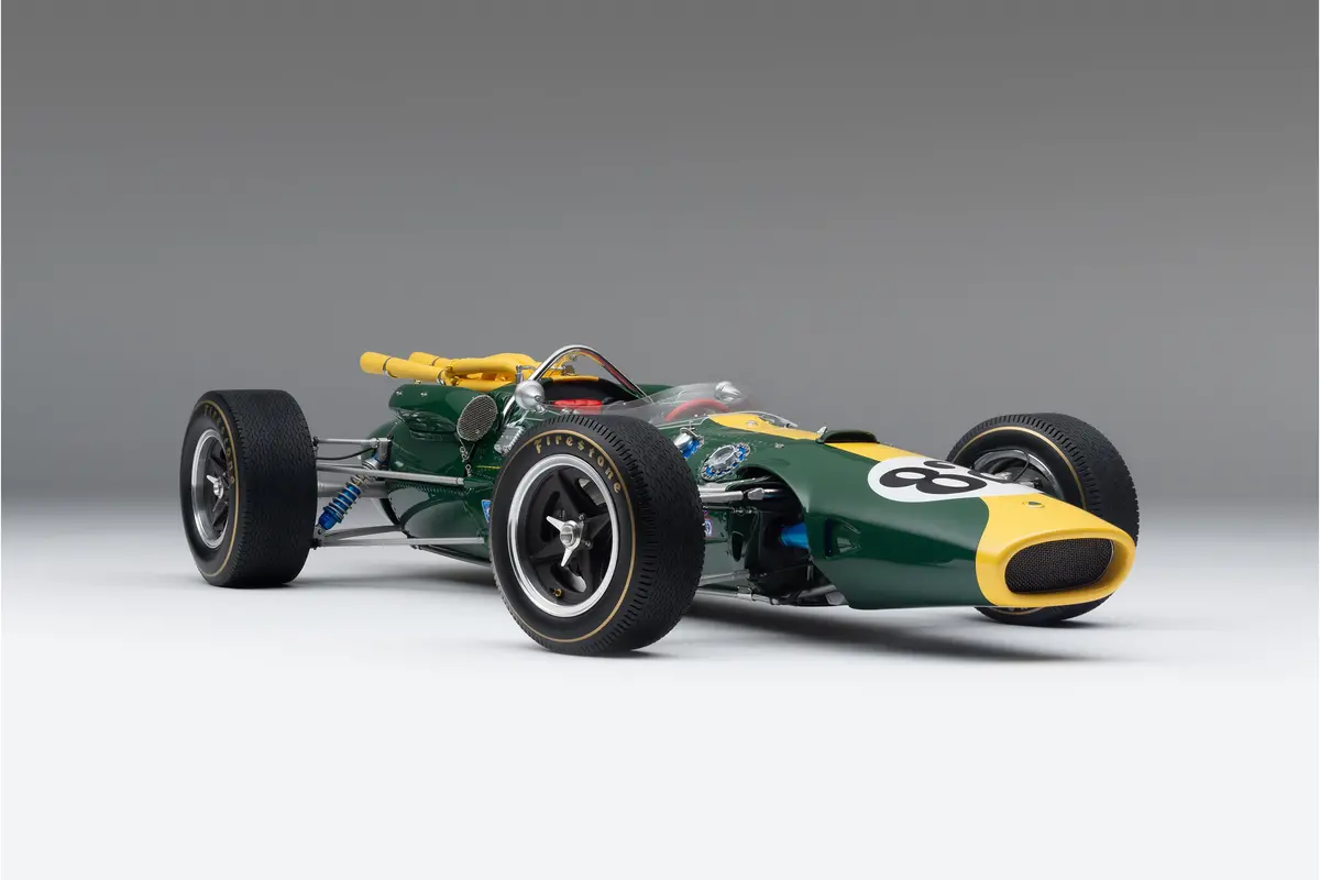 Lotus 38 - 1965 Indianapolis 500 Winner 1