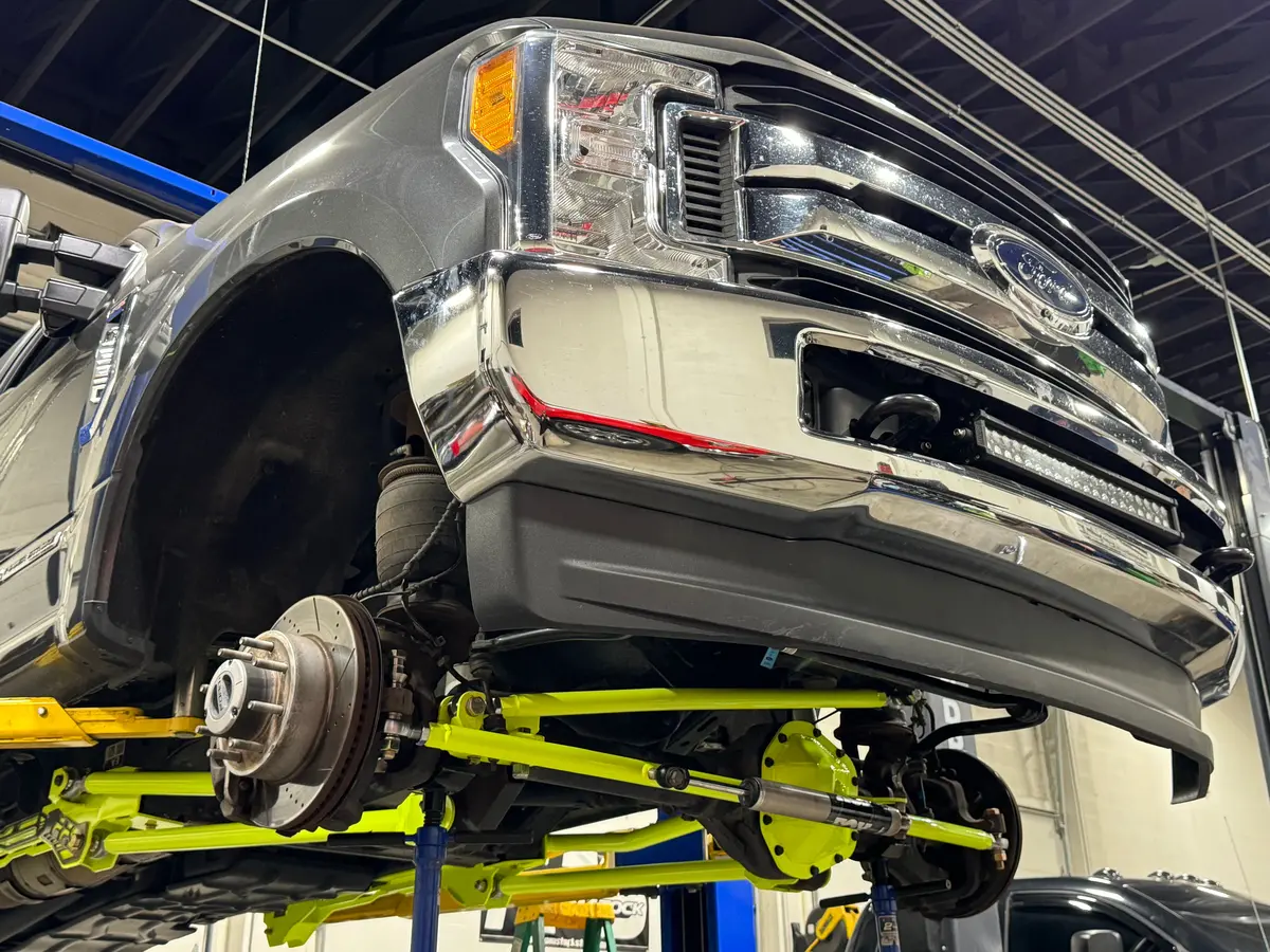 17-Current Ford Super Duty Steering Kit 1