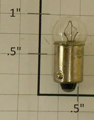 Lionel Lamp / 9V 130Ma / Clear / Bayonet Base 1