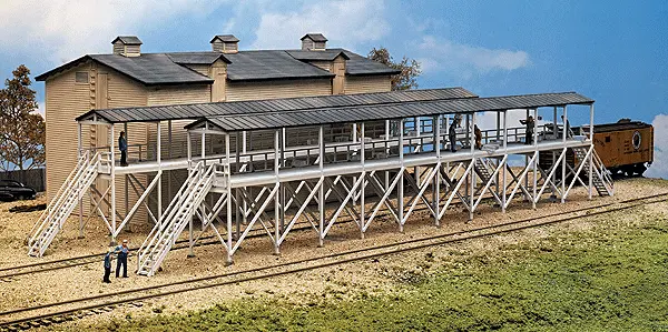 Walthers Ice House & Icing Platform     (933-3245) 1
