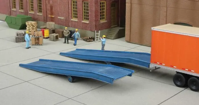 Walthers Loading Ramps - Pkg(2) -  (933-4130) 1