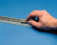 Walthers Bright Boy Abrasive Track Clean     (949-521) 1