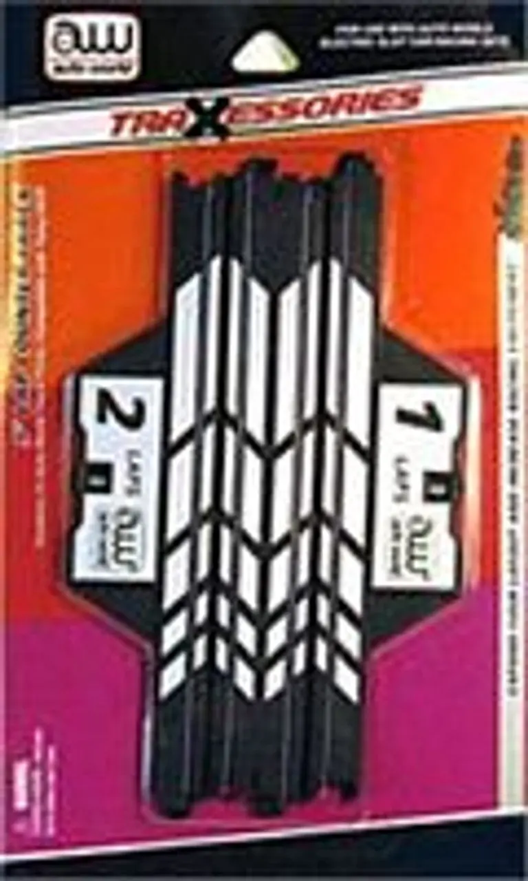 Auto World 9" Traxessories Lap Counter Track   (Awd00176) 1