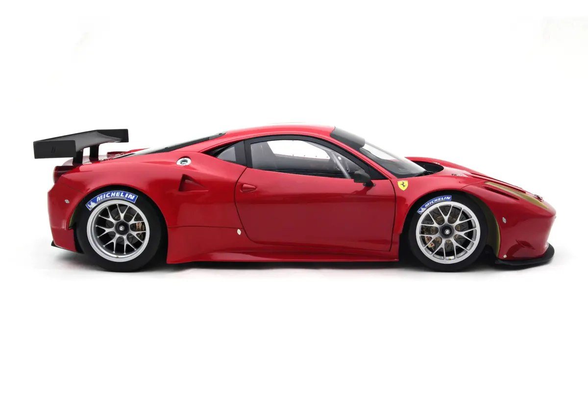 Ferrari 458 Italia Gt2 (2011) 1