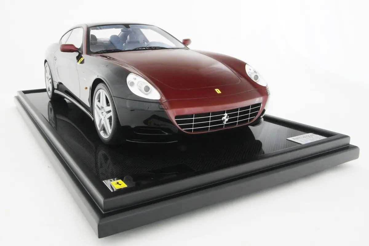 Ferrari 612 Sessanta (2007) 1