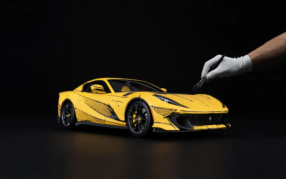 Ferrari 812 Competizione & Competizione A - Tailor Made 1