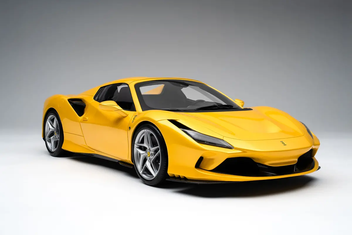 Ferrari F8 Spider (2019) 1