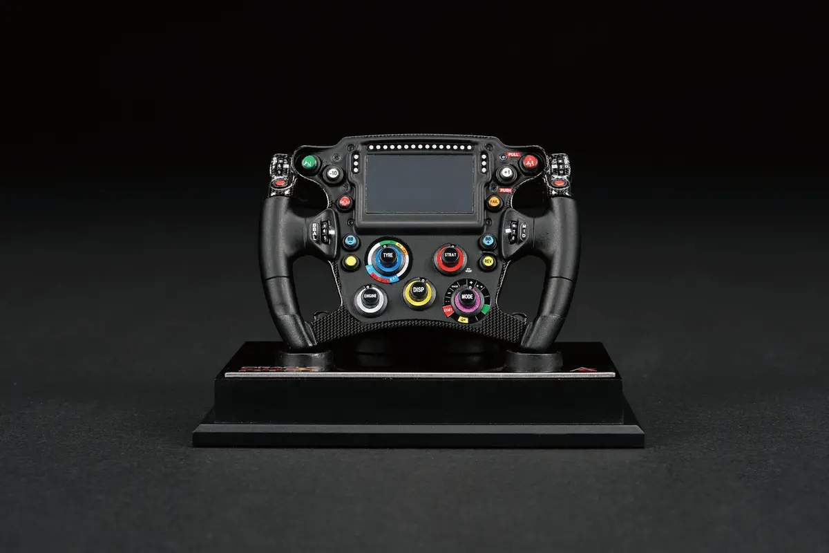 Oracle Red Bull Racing Rb19 (2023) Steering Wheel 1