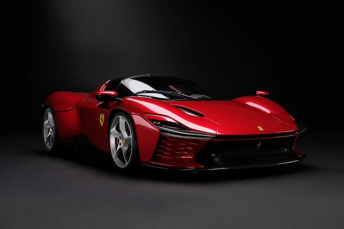 Ferrari Daytona Sp3 (2022) 1