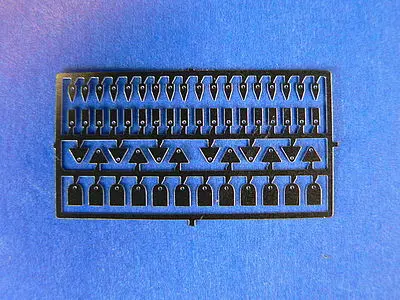 Detail Master 1/24-1/25 Windshield Clips (Dm-2280) 1