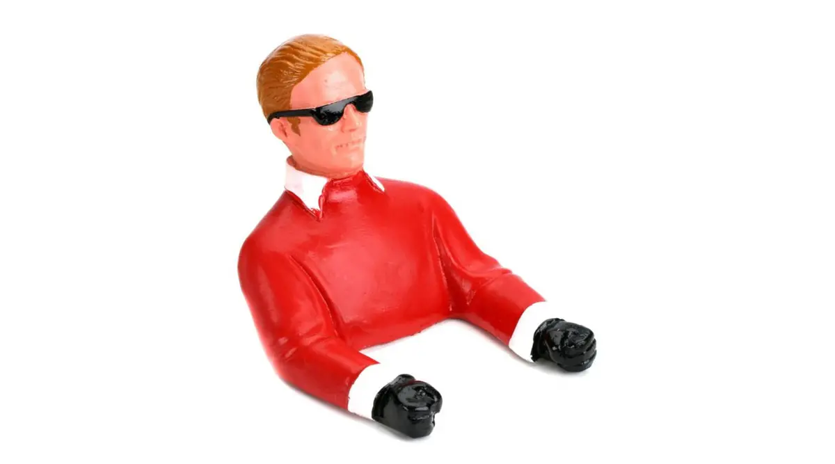 Hangar 9 1/9 Pilot With Sunglasses (Red) With Arms (Han9105) 1