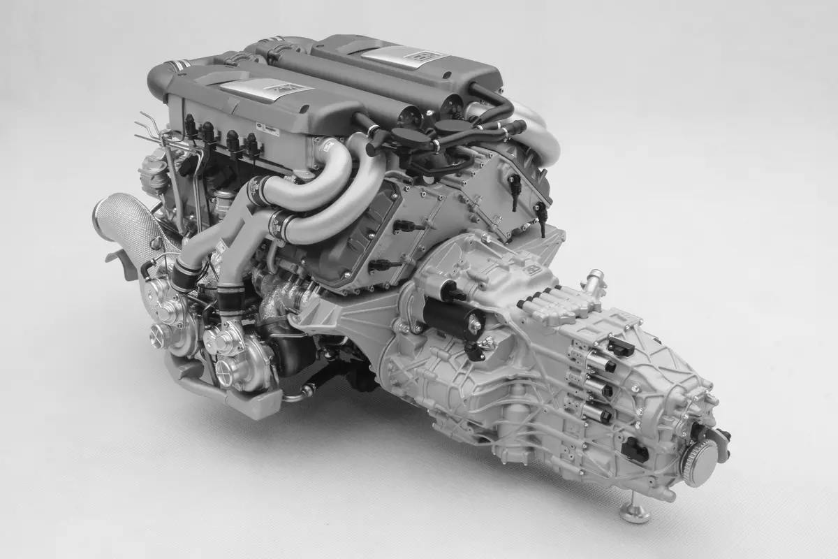 Bugatti Veyron W16 Engine And Gearbox (2005) 1
