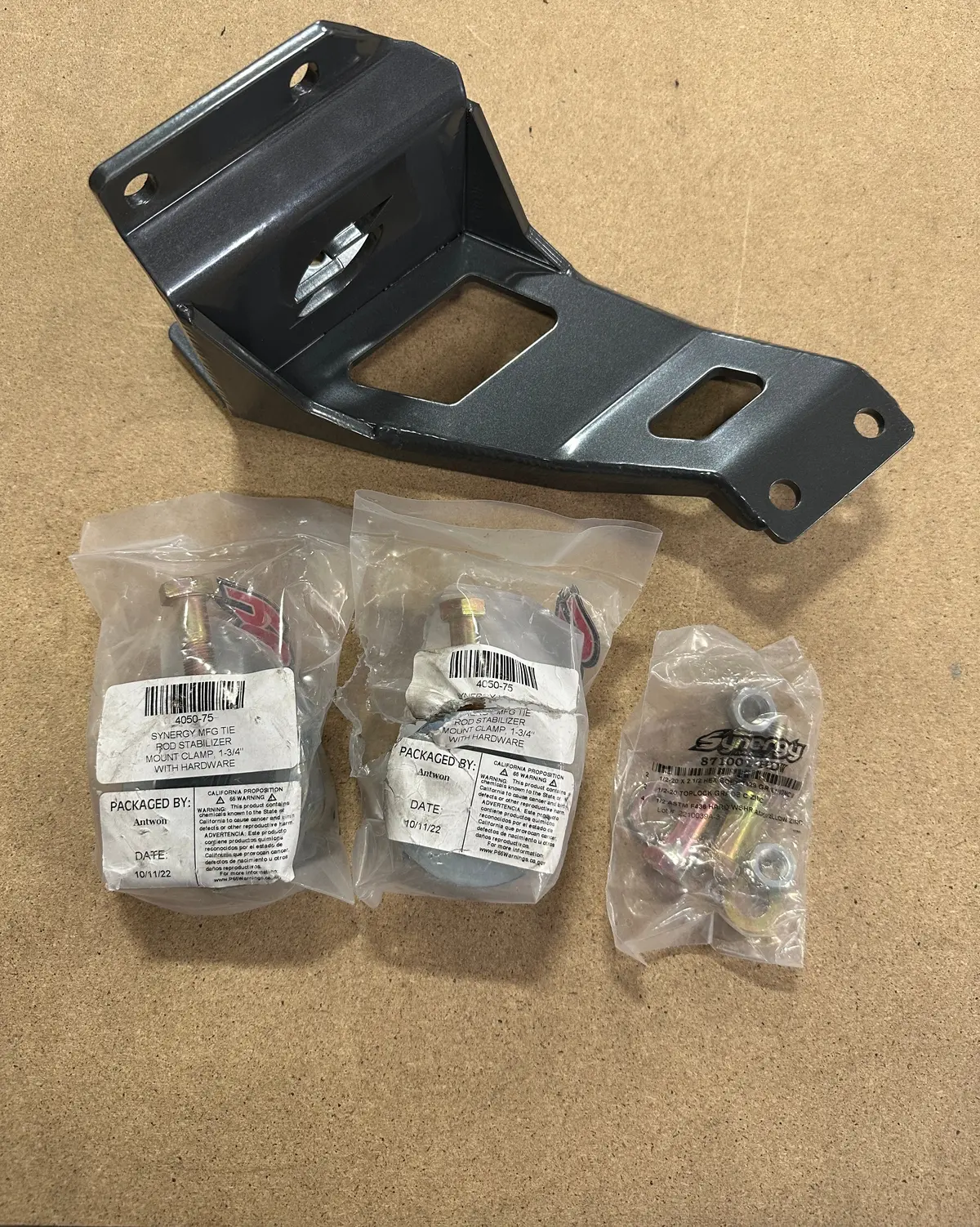 [Open Box] Synergy Manufacturing Ram 2014+ 3500/2500 Dual Steering Stabilizer Kit 1