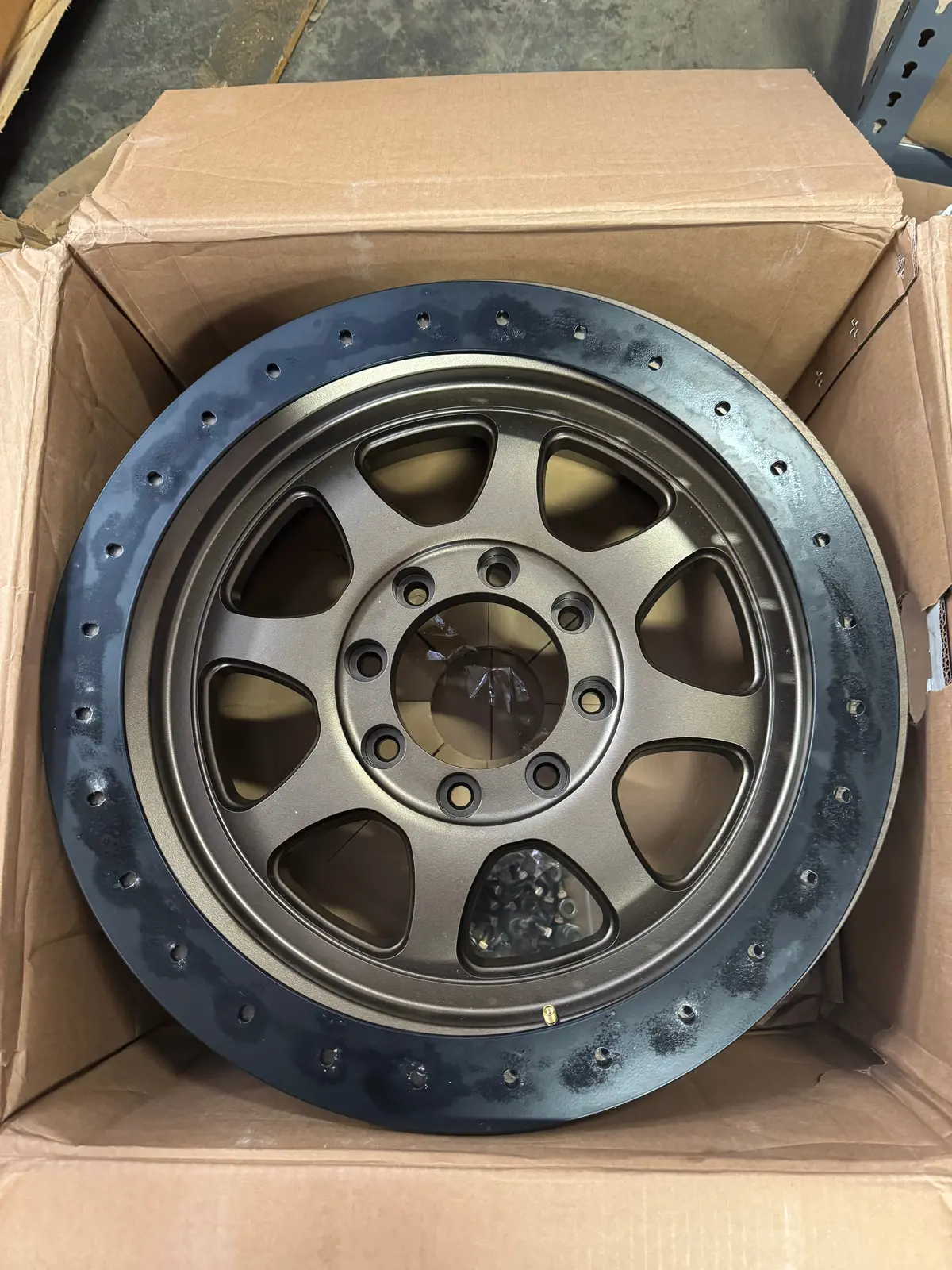[Open Box] Cjc Edition Ford Trail Ready 20 X 9.5 Simulated Beadlock Wheel (Single Wheel) 1