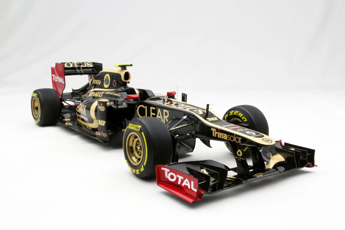 Lotus E20 (2012) 1