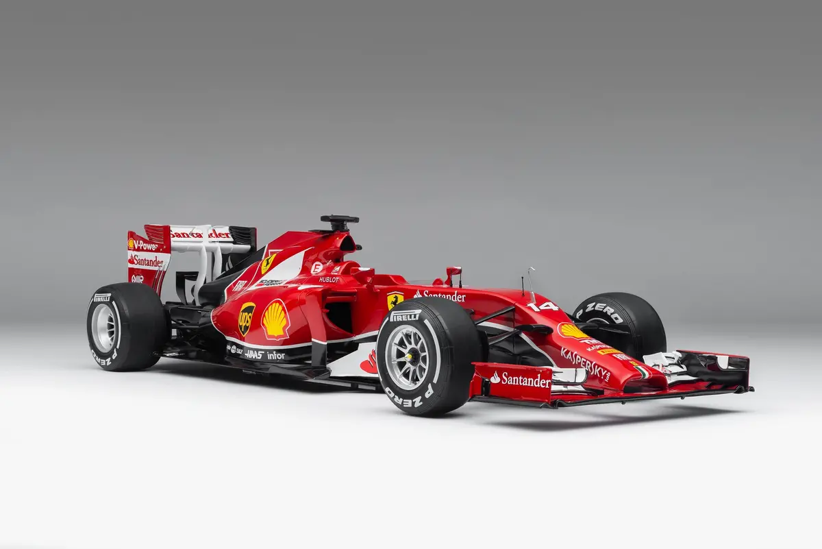 Ferrari F14 T (2014) 1
