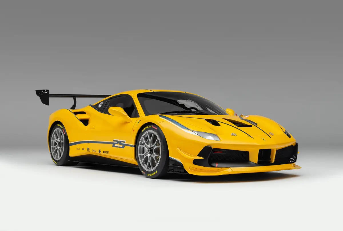 Ferrari 488 Challenge (2016) 1
