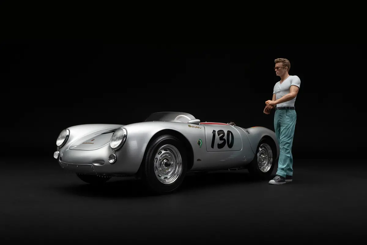 Porsche 550 Rs Spyder 'Little Bastard' (1955) James Dean Figure Edition 1