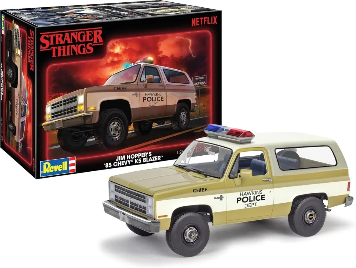 Revell Jim Hopper’S ’85 K5 Chevy Blazer – Stranger Things Skill 4   (Rmx14558) 1