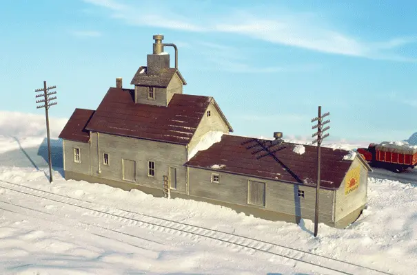 Walthers Sunrise Feed Mill   (933-3239) 1