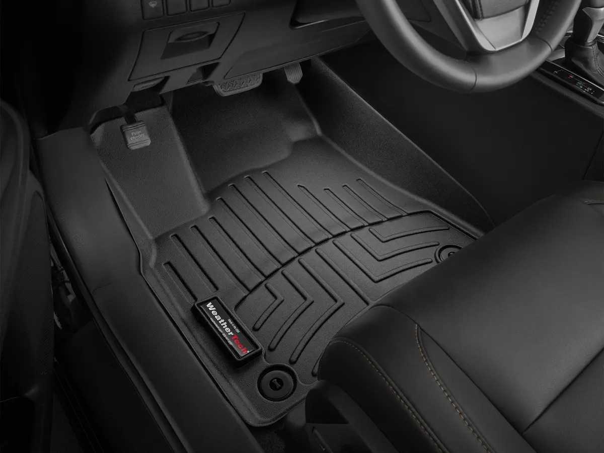 18-C Wrangler Unlimited Rear Floor 1