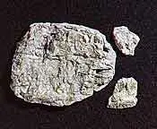 Woodland Scenics Laced Face Rock Rock Mold 5×7   (Wds1235) 1