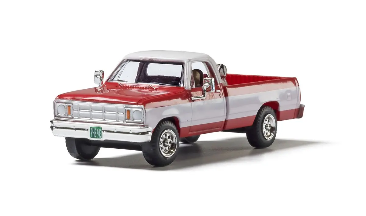 Woodland Scenics Two-Tone Truck (Wooas5371) 1