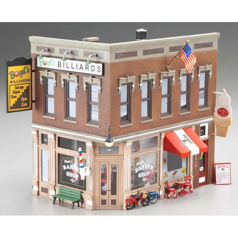 Woodland Scenics O Built-Up Corner Emporium (Woobr5844) 1