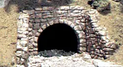 Woodland Scenics Random Stone Culverts (2)) (Woo1164) 1