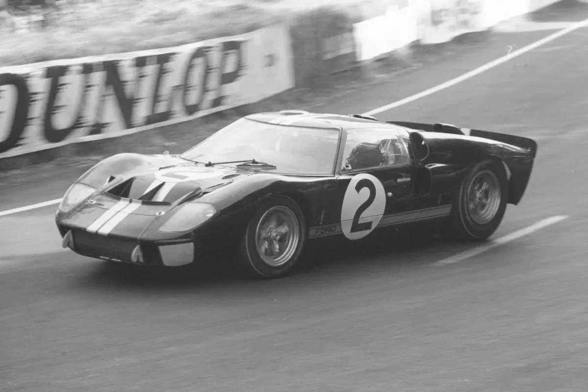 Ford Gt40 - 1966 Le Mans Winner 1