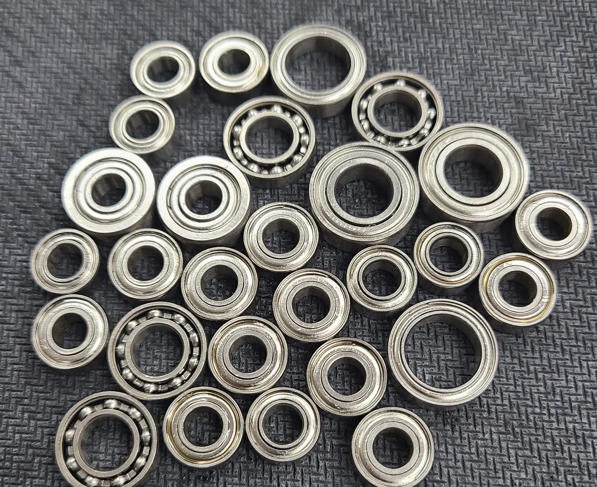 Hamilton Hobbies Axial Metal Bearing Kit Scx10 (Ham130490) 1