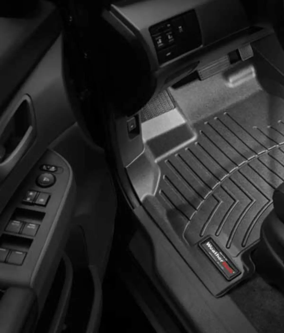 Weathertech 12-17 Ram 1500/2500/3500 Crew/Mega Front Floorliner Black 1