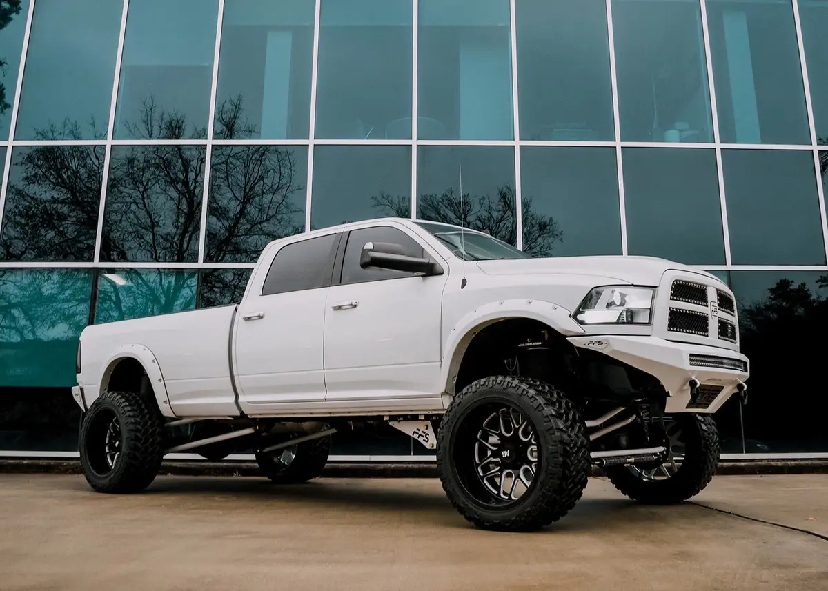 14-18 Ram Rear Long Travel Air Suspension System 3500 4Th Gen 1