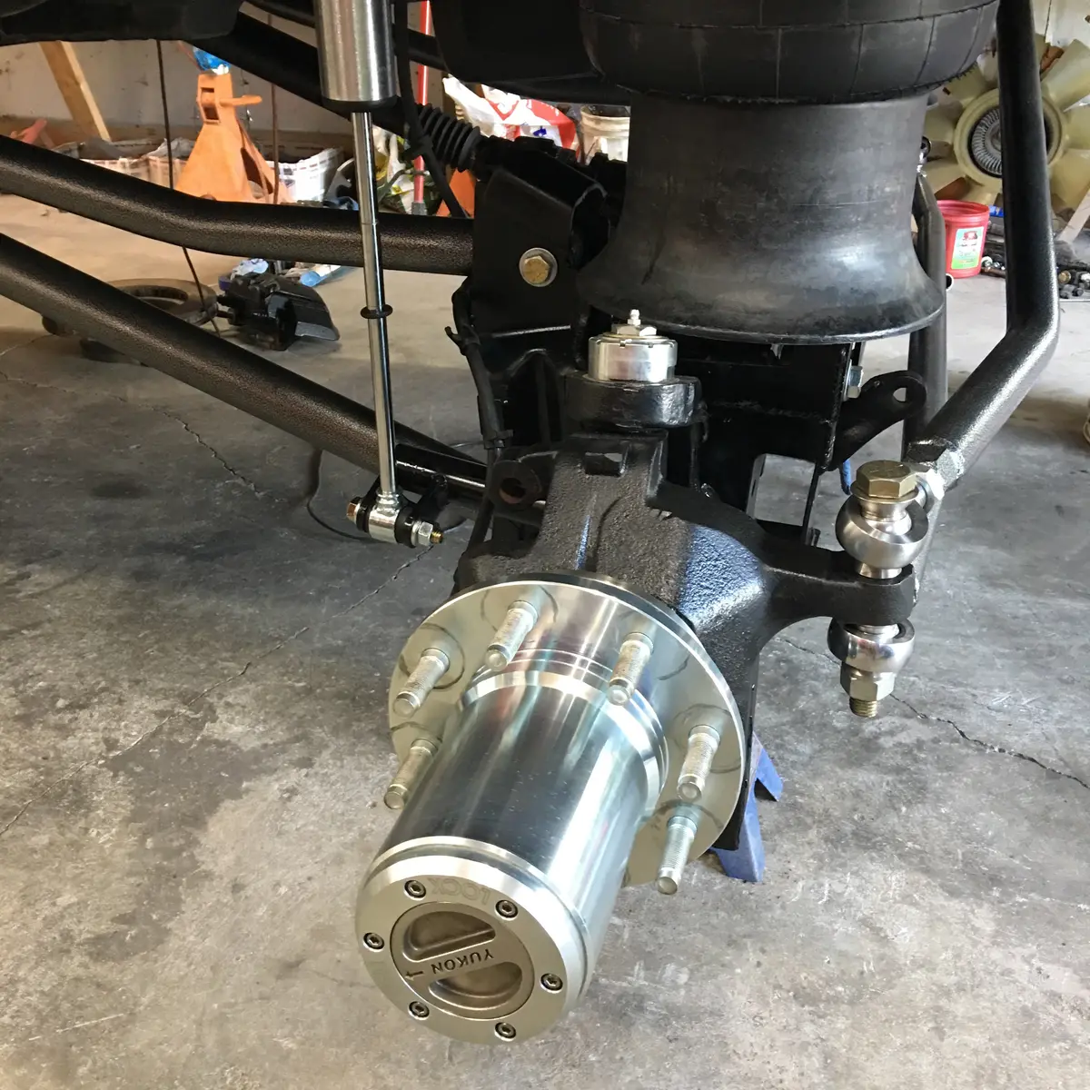72-93 Dodge Air Suspension Long Travel Big Bag Kit (03-13 Ram Axle) 1
