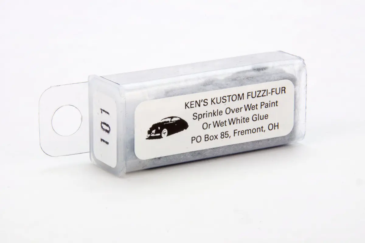 Ken's Silver Grey Fuzzi Fur    (Ken-101) 1