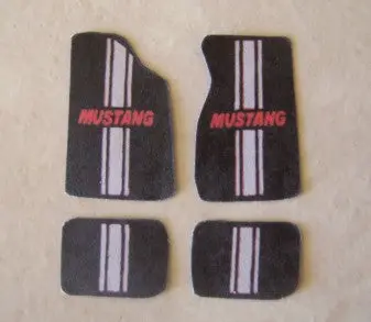 Plastic Dreams 1/25 Mustang W/Grey Stripe Car Mat Set (Ptd102) 1