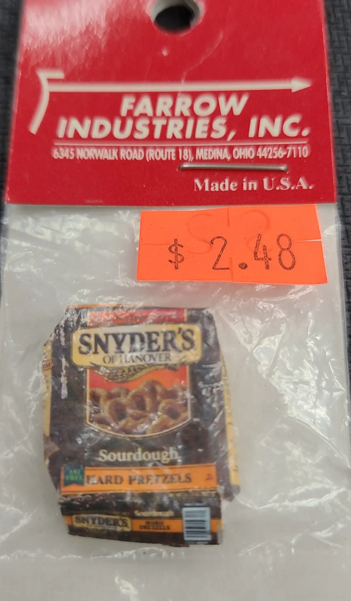 Farrow Pretzels (Fa40070) 1